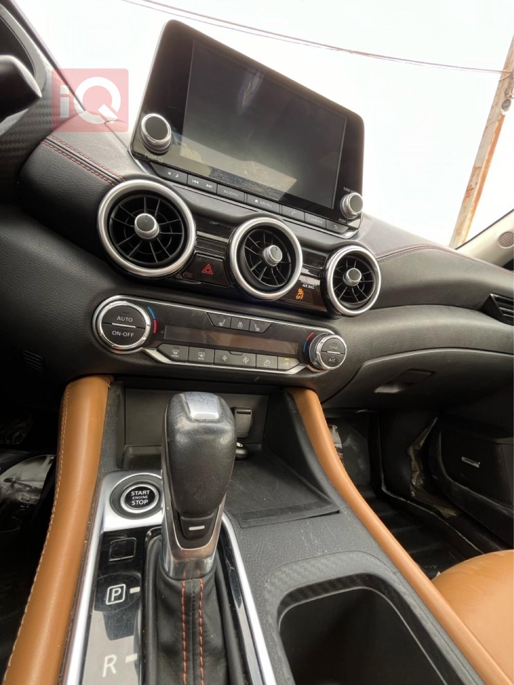 نيسان سنترا